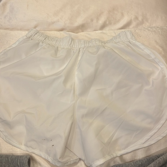 Nike white running shorts - Picture 2 of 2